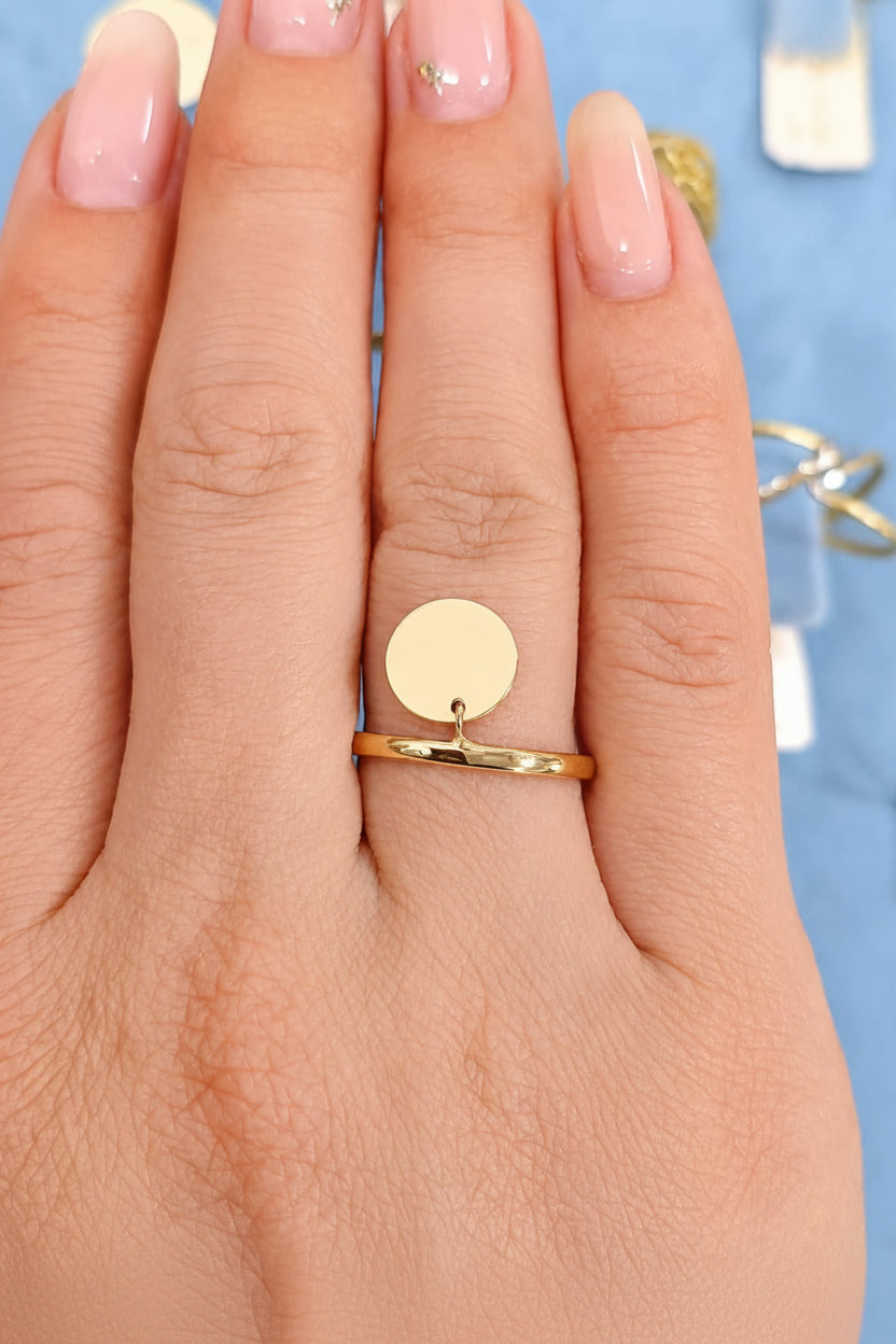 14K Gold Disc Charm Ring – Engravable
